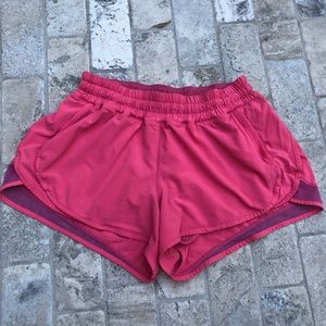 Lululemon Hotty Hot 2.5 older